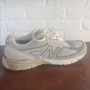 New Balance men’s 990 grey encap.11.5